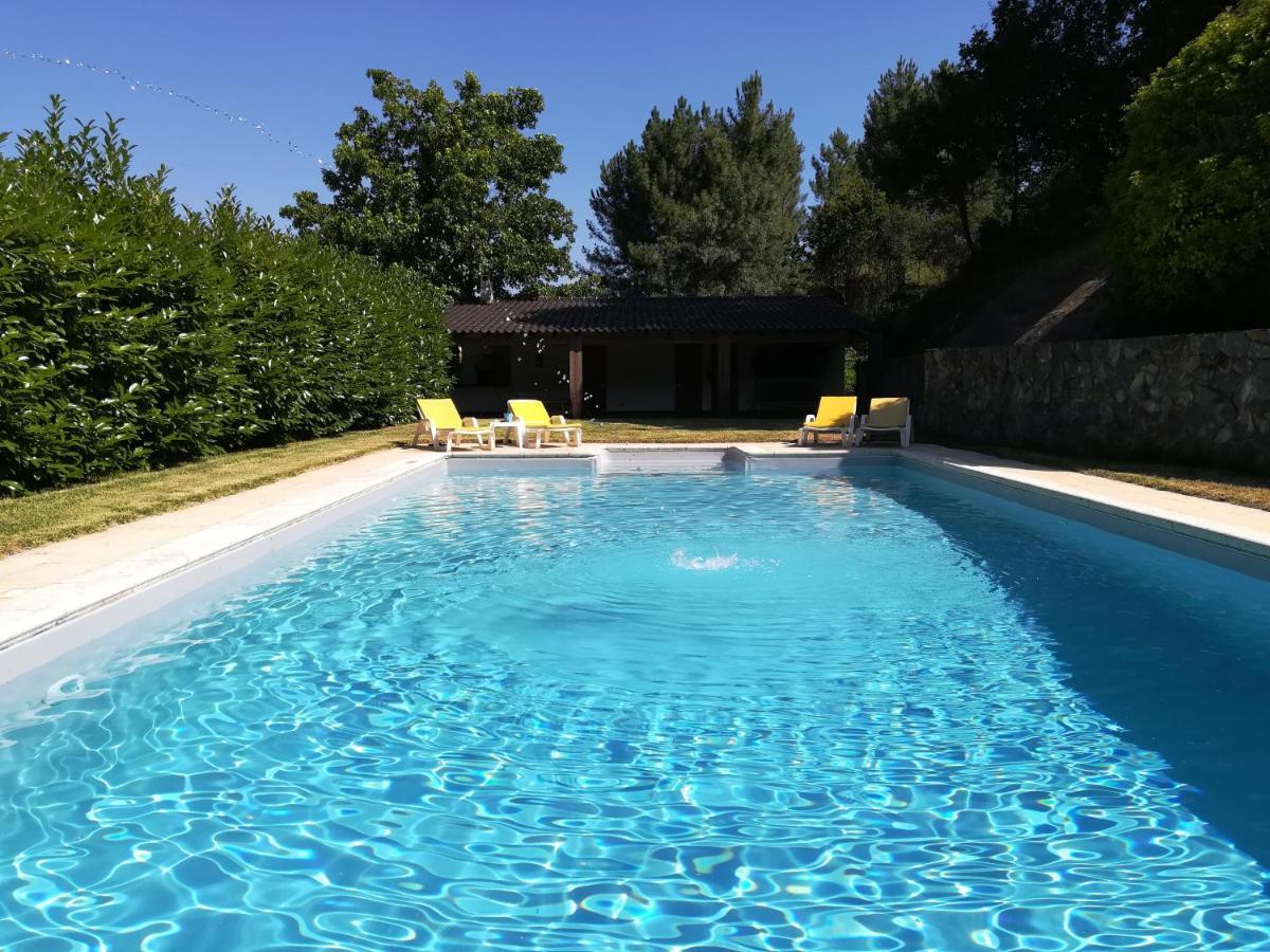 Casa Ribeira De Pera Villa Castanheira de Pera Dış mekan fotoğraf