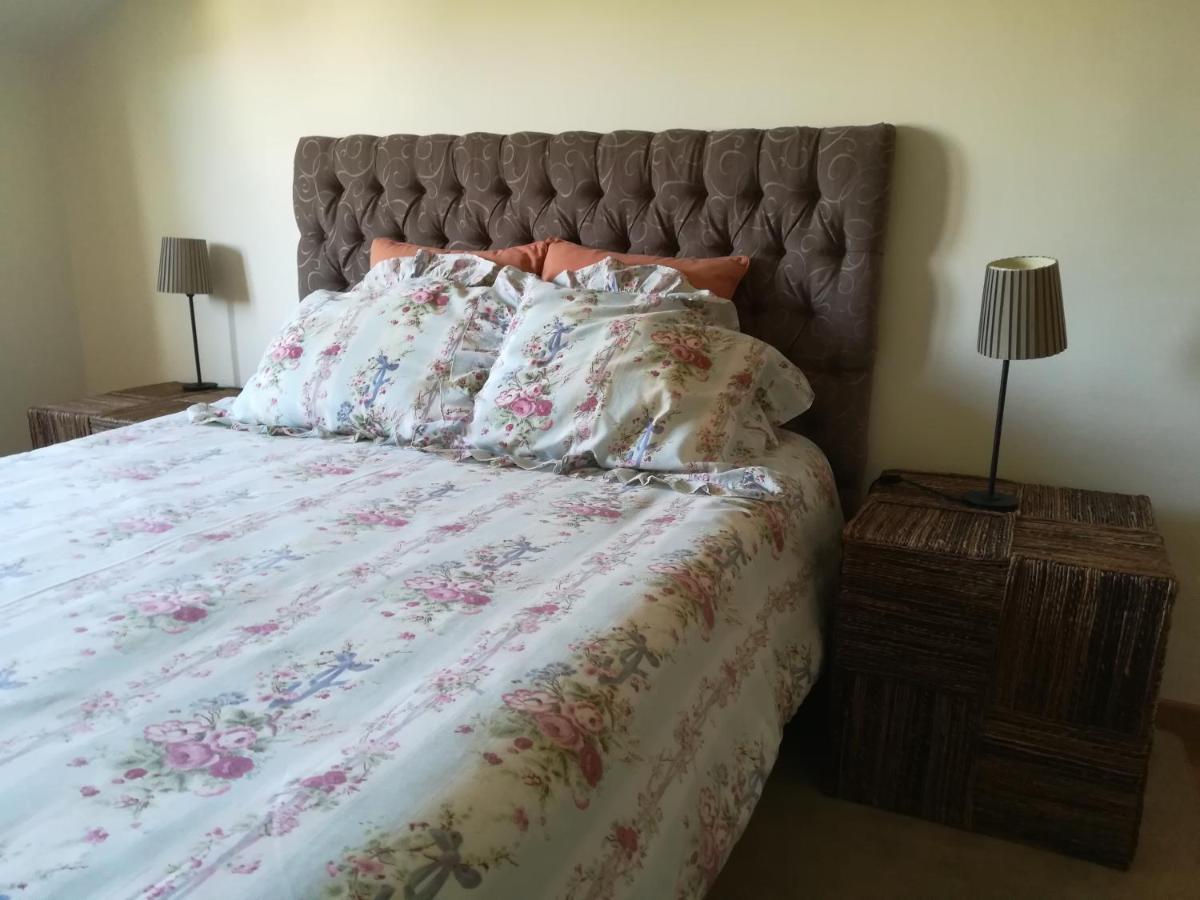 Casa Ribeira De Pera Villa Castanheira de Pera Dış mekan fotoğraf
