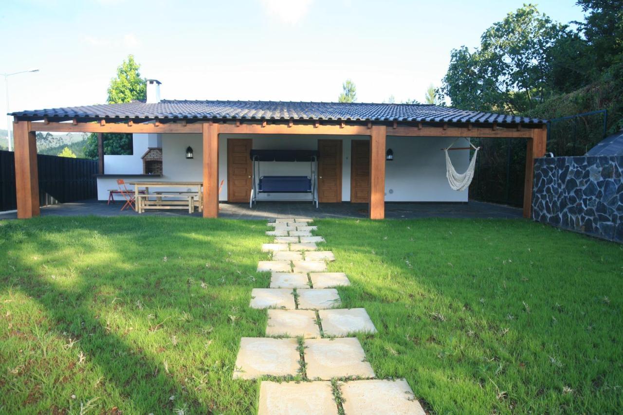 Casa Ribeira De Pera Villa Castanheira de Pera Dış mekan fotoğraf
