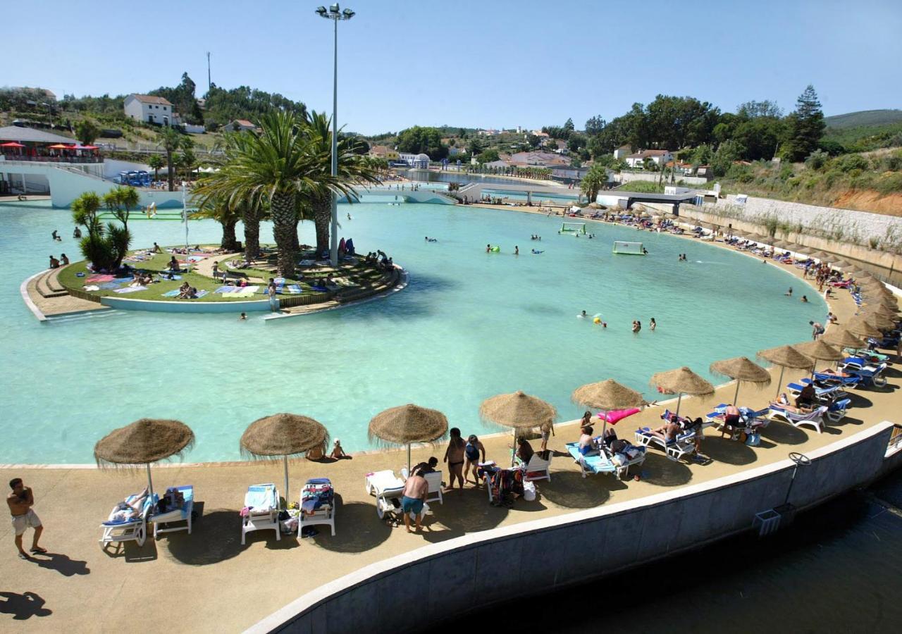 Casa Ribeira De Pera Villa Castanheira de Pera Dış mekan fotoğraf