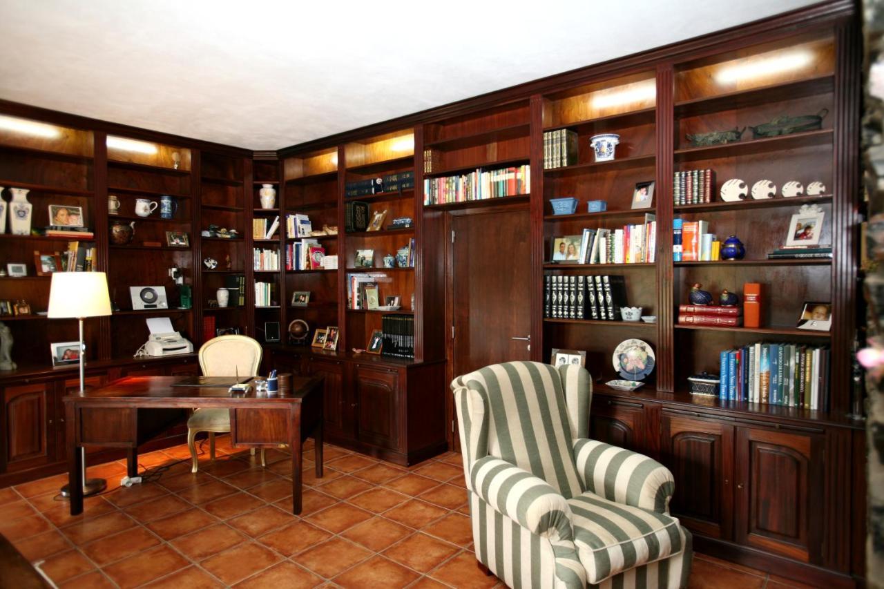 Casa Ribeira De Pera Villa Castanheira de Pera Dış mekan fotoğraf