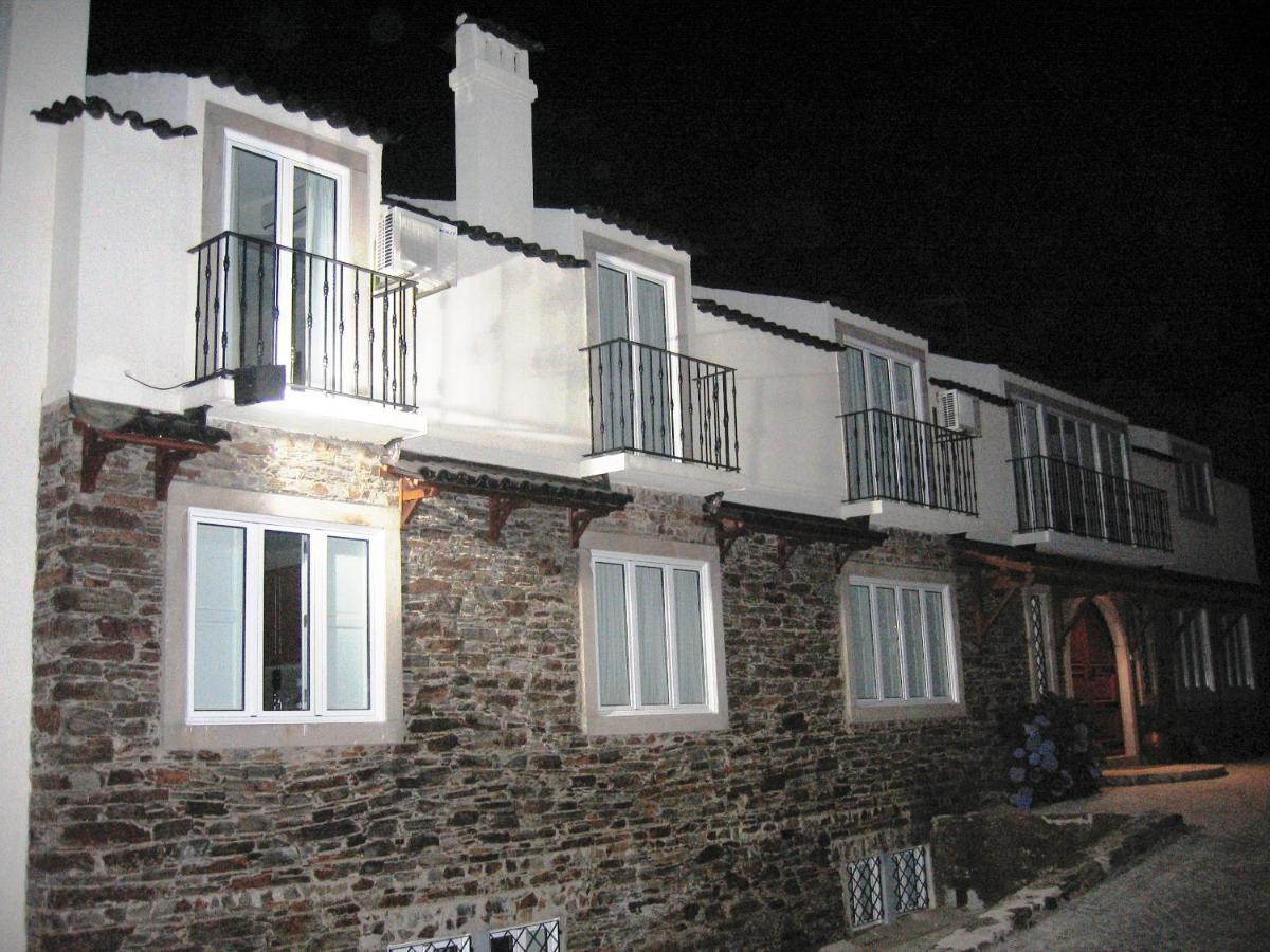 Casa Ribeira De Pera Villa Castanheira de Pera Dış mekan fotoğraf